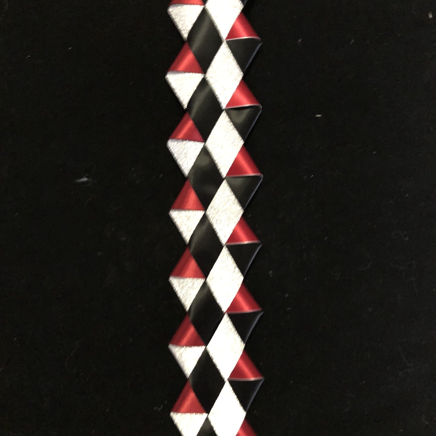 Mum Length Texas Diamond Braid made w/ Maroon Diamond Dust